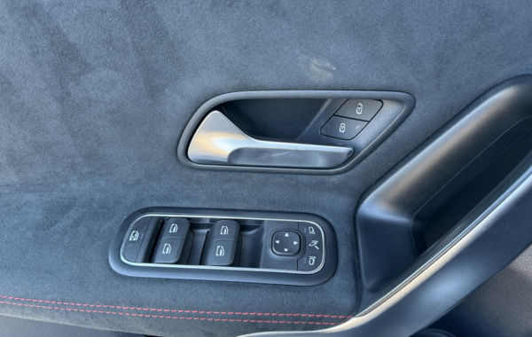 mercedes-classe-a-200-163ch-amg-line-7g-dct - 907874713