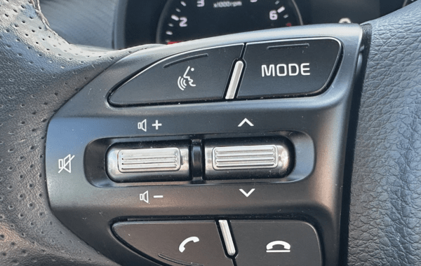 kia-stonic-1-0-t-gdi-120ch-mhev-gt-line-dct7 - 908364713