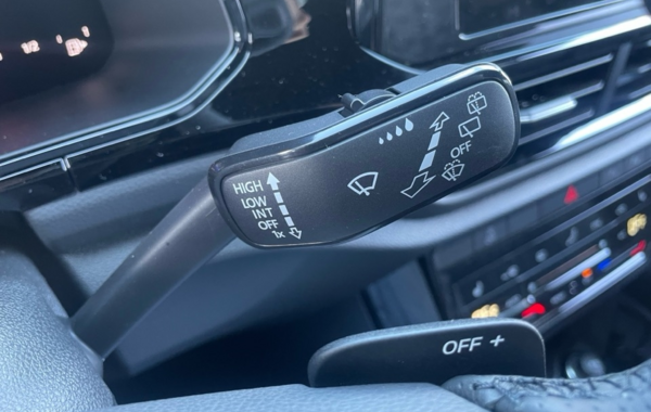 volkswagen-t-roc-2-0-tdi-150ch-r-line-dsg7 - 908554713