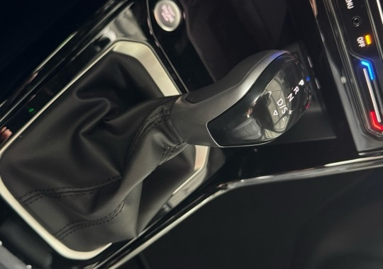 volkswagen-t-roc-2-0-tdi-150ch-r-line-dsg7 - 908584713