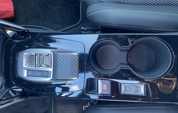 peugeot-2008-1-2-hybrid-145ch-gt-e-dcs6 - 908604713