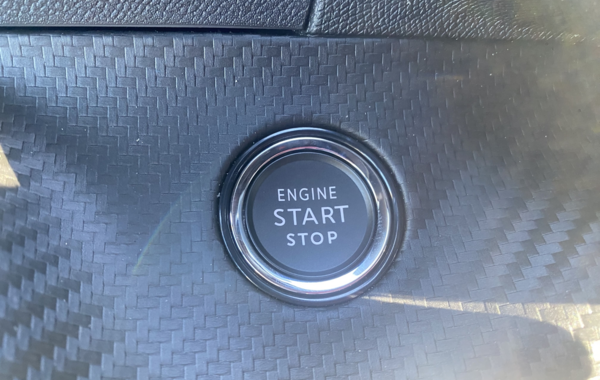 peugeot-2008-1-2-hybrid-145ch-gt-e-dcs6 - 908604713