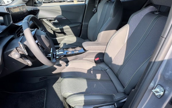 peugeot-2008-1-2-hybrid-145ch-gt-e-dcs6 - 908644713