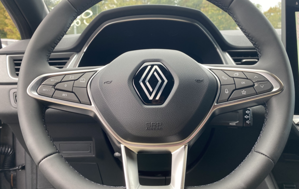 renault-captur-ii-1-3-tce-mild-hybrid-140ch-techno - 908904713