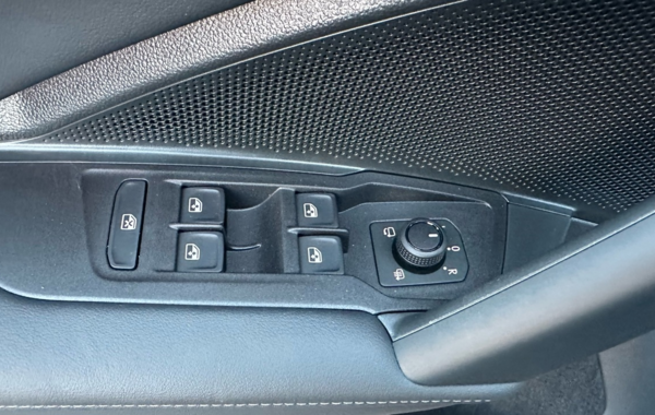 volkswagen-tayron-1-5-etsi-150ch-life-plus-dsg7-7-places - 909034713