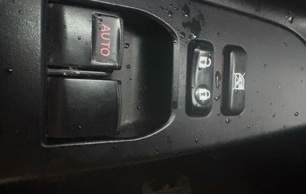 toyota-yaris-100-vvt-i-dynamic-5p - 909214713
