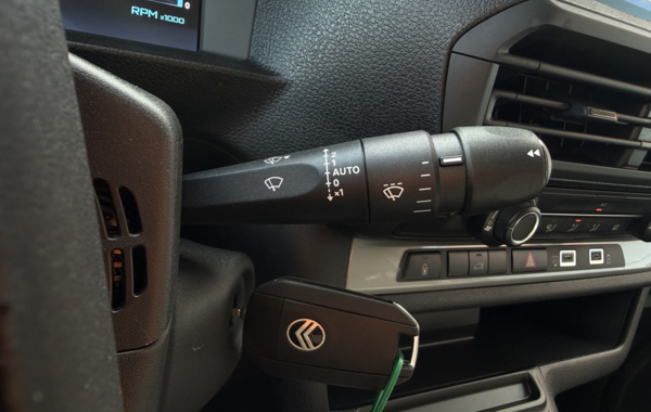 citroen-jumpy-fg-m-2-0-bluehdi-180ch-s-s-eat8 - 909644713