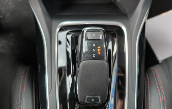 peugeot-308-1-2-puretech-130ch-e6-3-s-s-gt-line-eat8 - 909684713