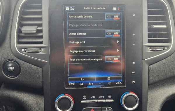 renault-megane-iv-estate-1-3-tce-160ch-fap-intens - 909694713