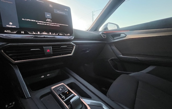 cupra-formentor-1-5-etsi-hybrid-150ch-v-dsg7 - 910174713