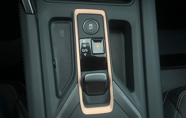 cupra-formentor-1-5-etsi-hybrid-150ch-v-dsg7 - 910174713