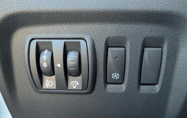 renault-captur-0-9-tce-90ch-intens-19 - 910354713