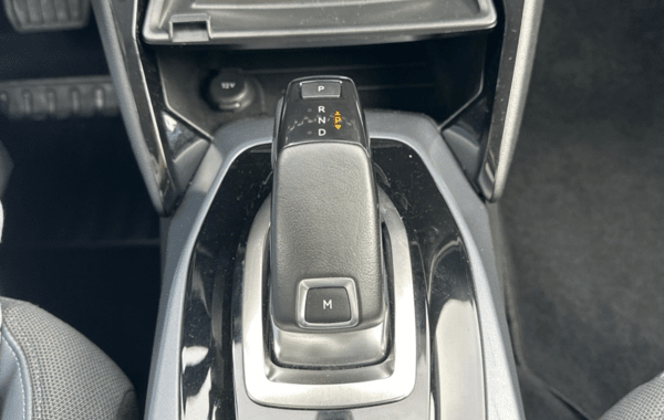 peugeot-2008-1-5-bluehdi-130ch-s-s-allure-eat8-7cv - 910424713