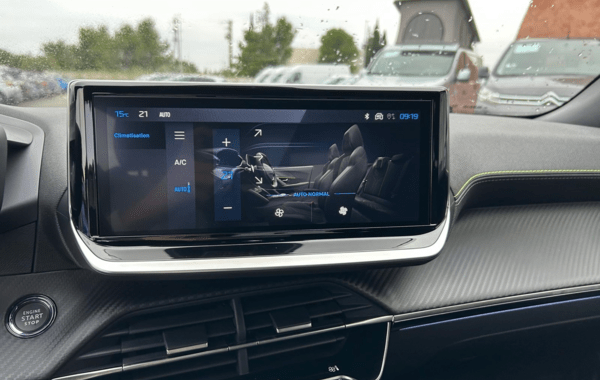 peugeot-2008-1-2-hybrid-145ch-gt-e-dcs6 - 910454713