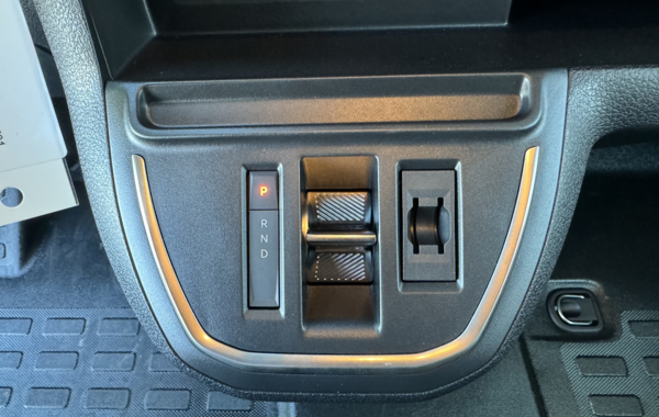 peugeot-expert-fg-m-2-0-bluehdi-180ch-s-s-eat8 - 910824713