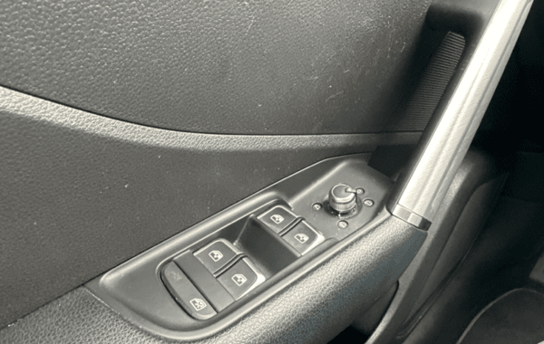 audi-q2-1-4-tfsi-150ch-cod-s-line-s-tronic-7 - 911084713