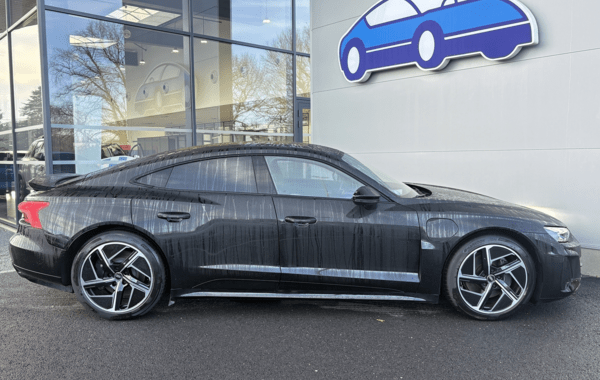 audi-e-tron-gt-476ch-extended-quattro - 912794713