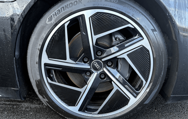 audi-e-tron-gt-476ch-extended-quattro - 912794713