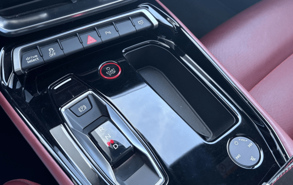 audi-e-tron-gt-476ch-extended-quattro - 912794713