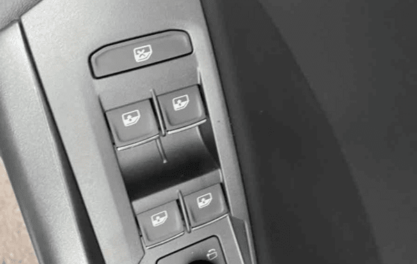 volkswagen-t-cross-1-0-tsi-116ch-r-line-edition-dsg7 - 912934713