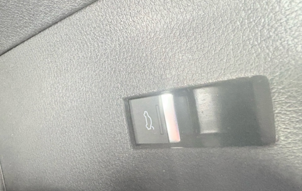 audi-e-tron-sportback-50-313ch-avus-extended-e-quattro - 913364713