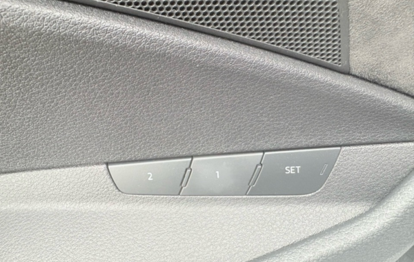 audi-e-tron-sportback-50-313ch-avus-extended-e-quattro - 913364713