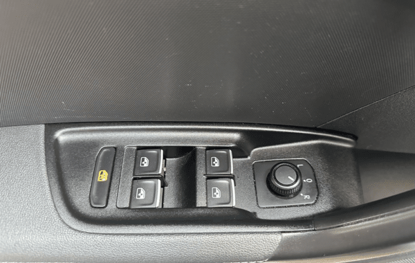 audi-a1-sportback-25-tfsi-95ch - 913864713