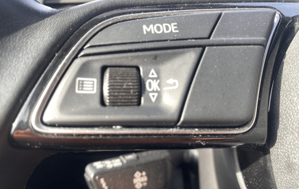 audi-a1-sportback-25-tfsi-95ch - 913904713