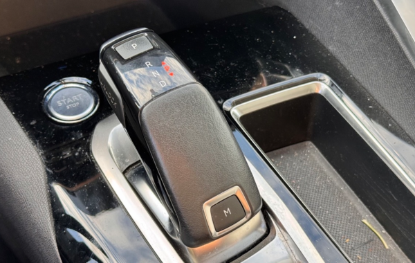 peugeot-3008-1-2-puretech-130ch-allure-s-s-eat6 - 914644713