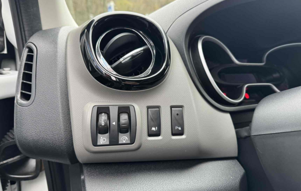 renault-trafic-iii-fg-l2h1-1200-1-6-dci-125ch-energy-confort-euro6 - 915024713