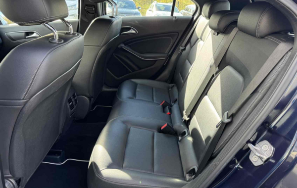 mercedes-classe-a-200-d-sensation-7g-dct - 915074713