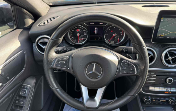 mercedes-classe-a-200-d-sensation-7g-dct - 915074713