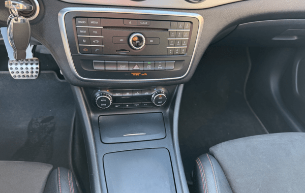 mercedes-classe-gla-180-d-fascination-7g-dct - 915114713