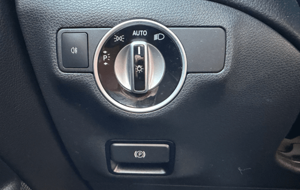 mercedes-classe-gla-180-d-fascination-7g-dct - 915114713