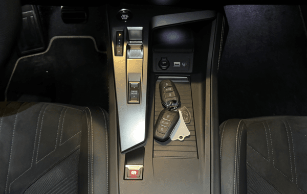 peugeot-308-1-2-puretech-130ch-s-s-gt-eat8 - 915774713