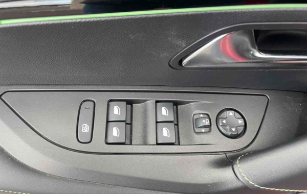 peugeot-2008-1-5-bluehdi-130ch-s-s-gt-eat8-125g - 916124713