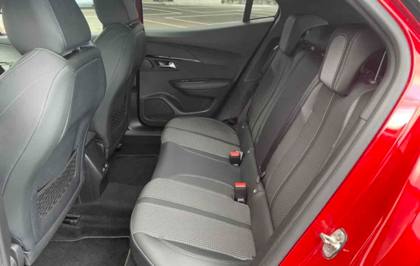 peugeot-2008-1-5-bluehdi-130ch-s-s-gt-eat8-125g - 916124713