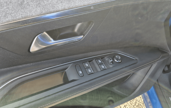 peugeot-3008-1-5-bluehdi-130ch-s-s-gt-eat8 - 917224713