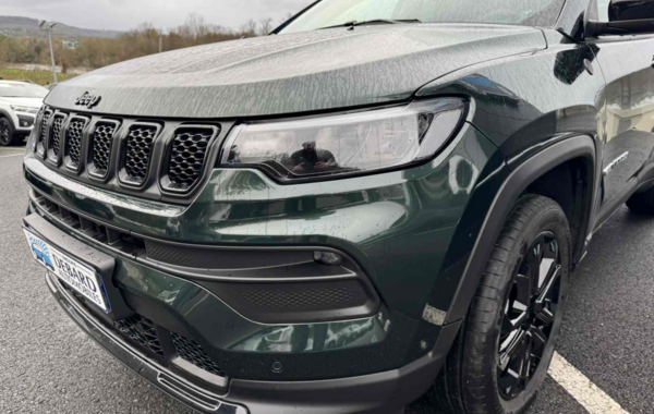 jeep-compass-1-3-turbo-t4-240ch-phev-4xe-north-star-at6-eawd - 917424713