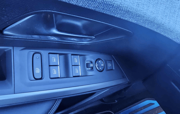 peugeot-3008-1-2-hybrid-145ch-gt-e-dcs6 - 917694713