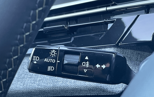 peugeot-3008-1-2-hybrid-145ch-gt-e-dcs6 - 917764713