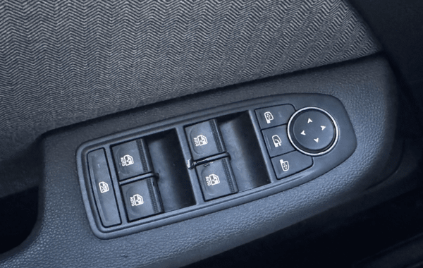 renault-clio-v-1-0-tce-90ch-techno-24 - 917994713