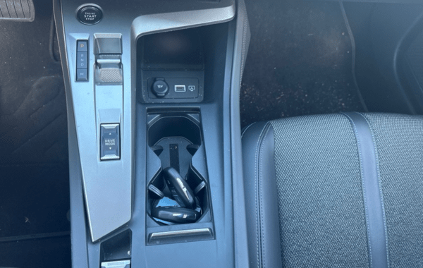 peugeot-308-1-5-bluehdi-130ch-s-s-allure-pack-eat8 - 918424713