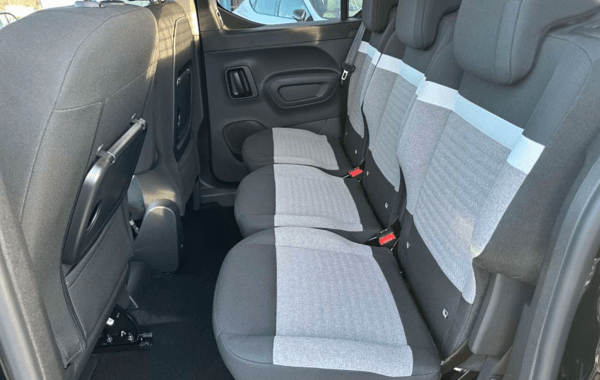 citroen-berlingo-taille-m-1-5-bluehdi-130ch-s-s-max-eat8-5-places - 918884713