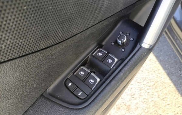 audi-q2-35-tdi-150ch-s-line-s-tronic-7 - 919554713