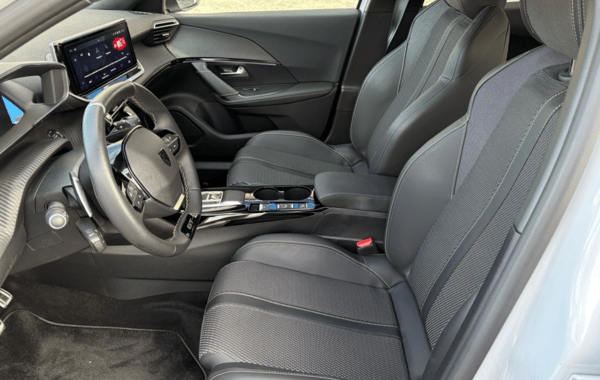 peugeot-2008-1-2-puretech-130ch-s-s-gt-eat8 - 920394713