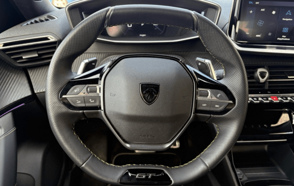 peugeot-2008-1-2-puretech-130ch-s-s-gt-eat8 - 920394713