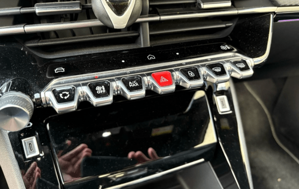 peugeot-2008-1-2-puretech-130ch-s-s-gt-eat8 - 920394713