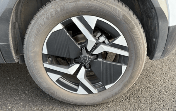 peugeot-2008-1-2-puretech-130ch-s-s-gt-eat8 - 920394713