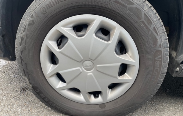 ford-transit-2t-fg-t330-l3h2-2-0-ecoblue-130ch-s-s-ambiente - 920484713